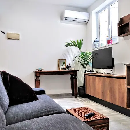 Modern & Bright *